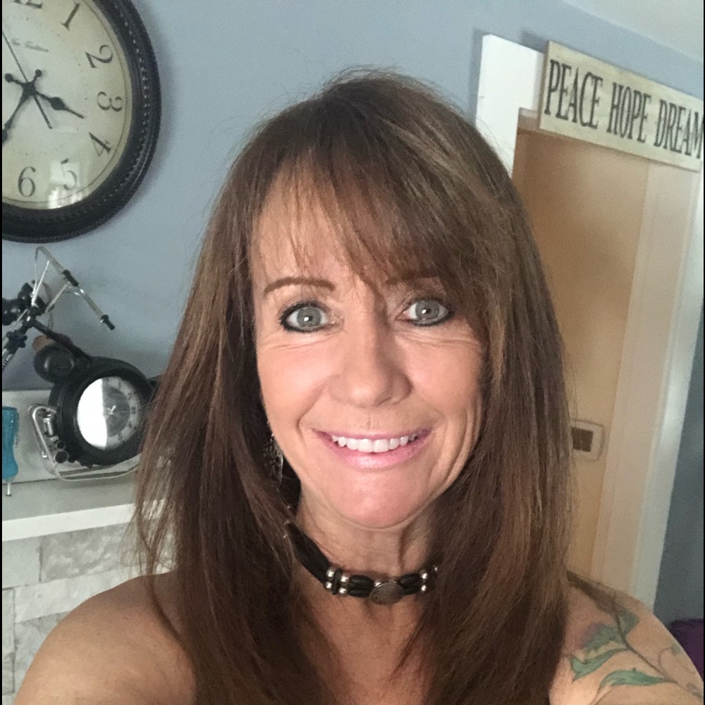 Meet your Posher, Wendy